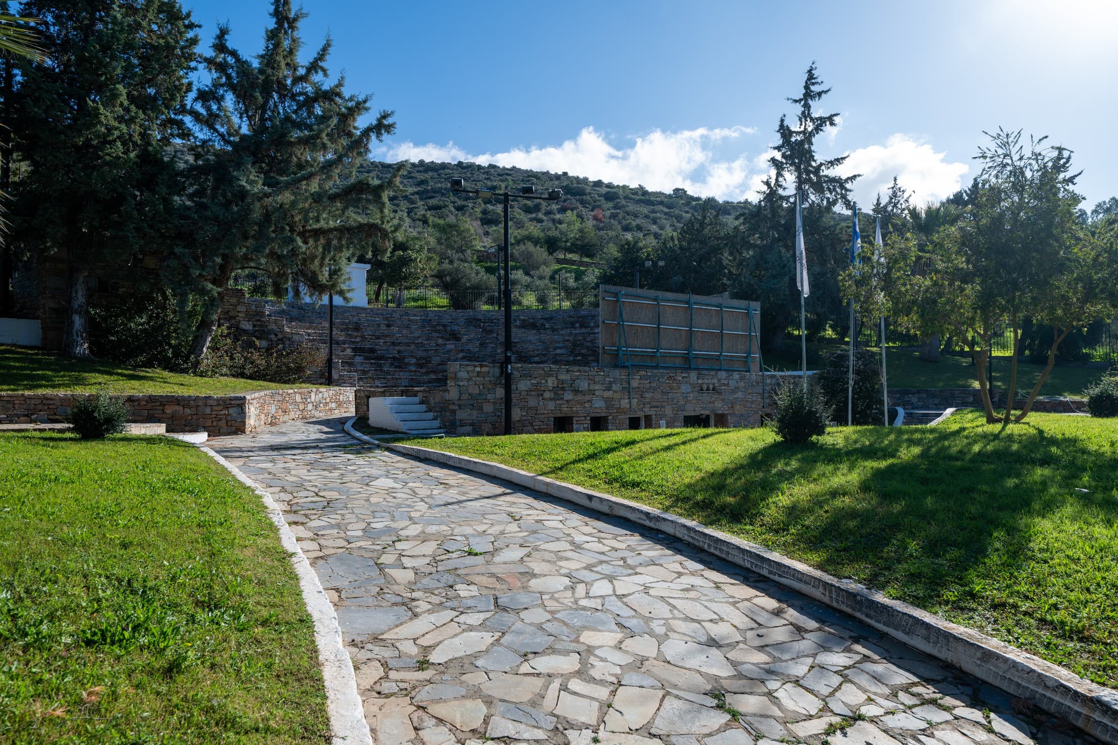 Alt text not provided