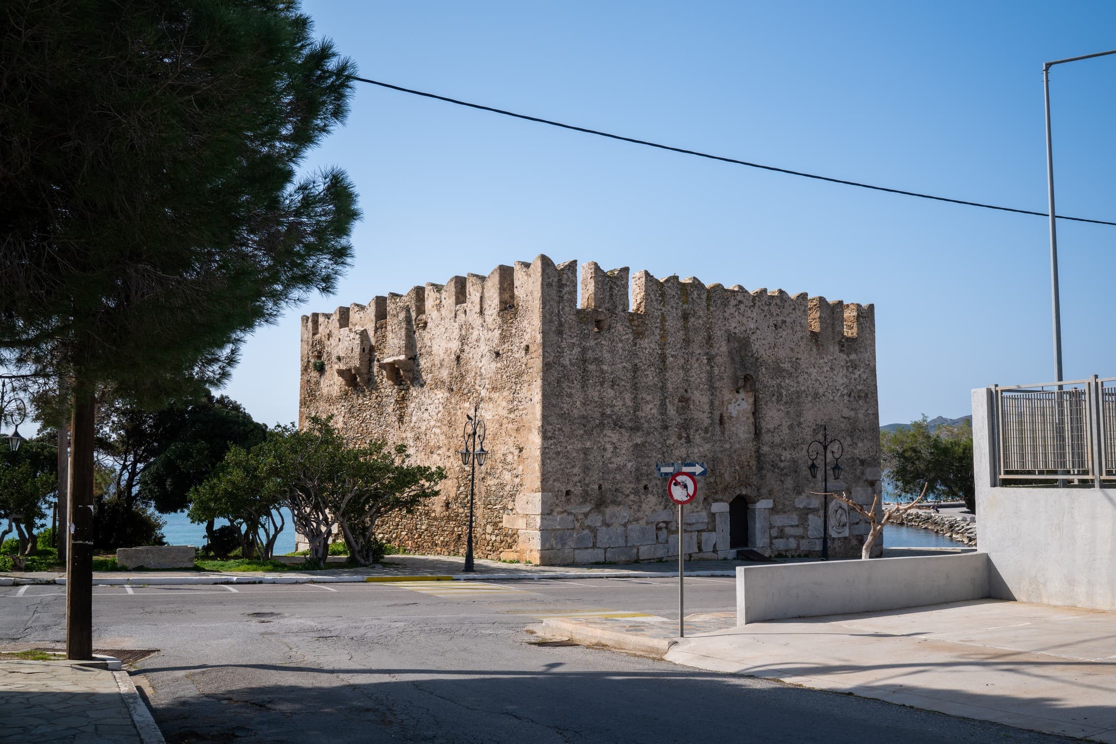 Alt text not provided