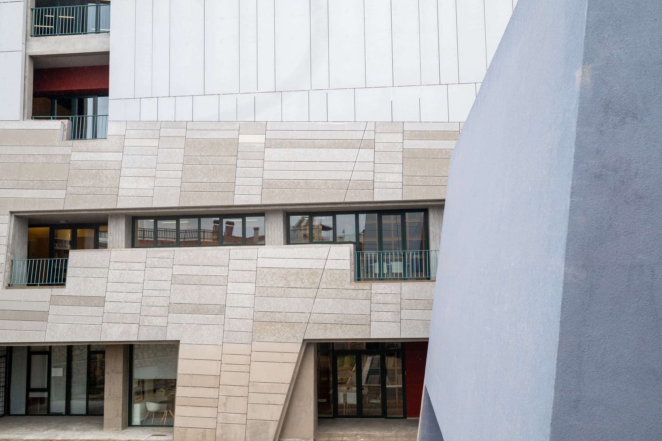 Alt text not provided