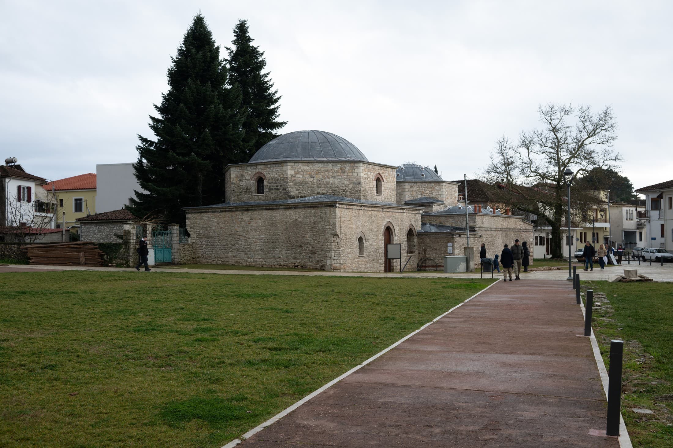 Alt text not provided