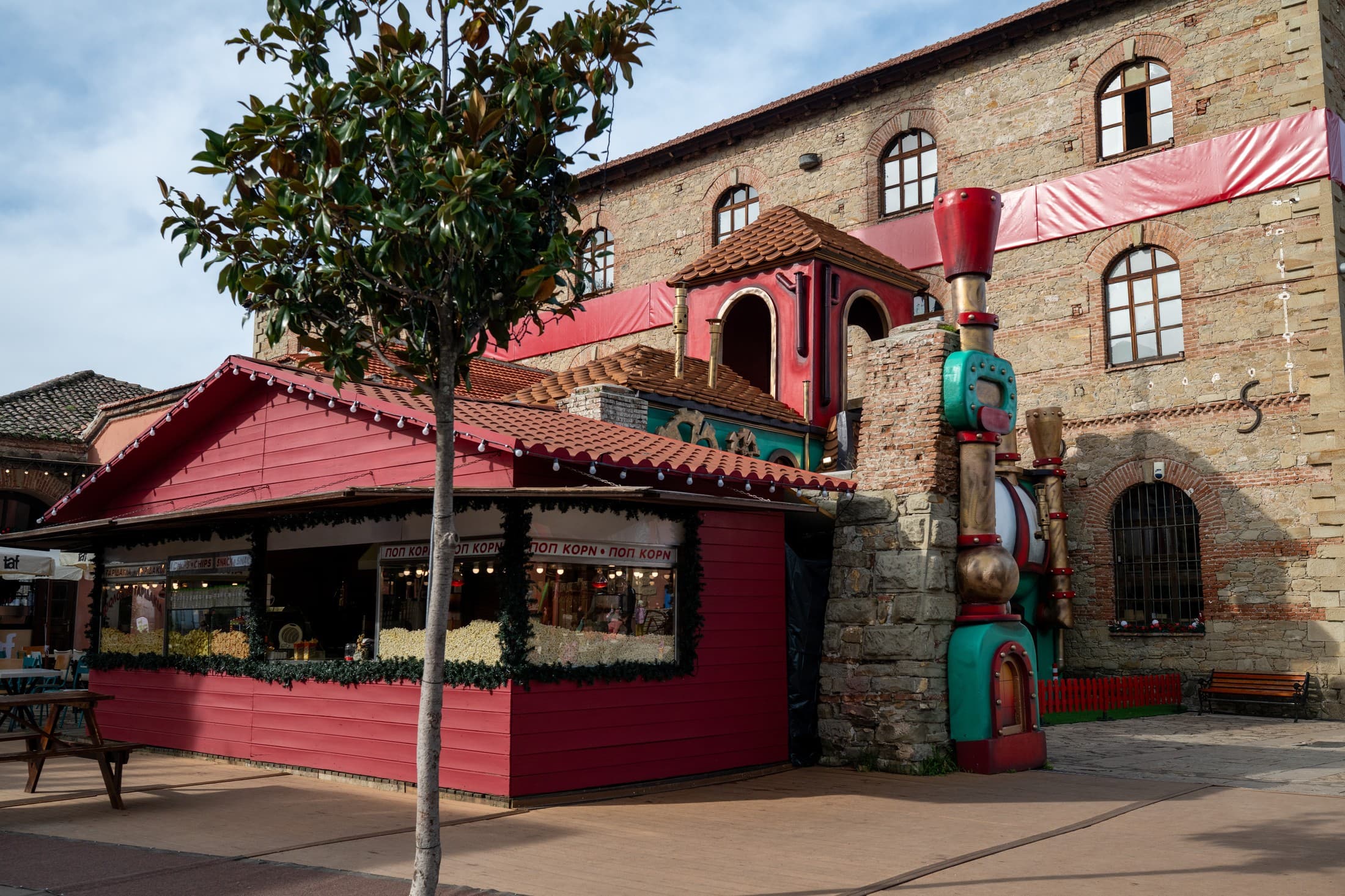 Alt text not provided