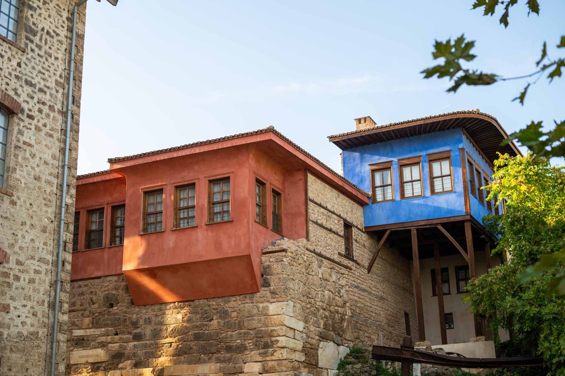 Alt text not provided