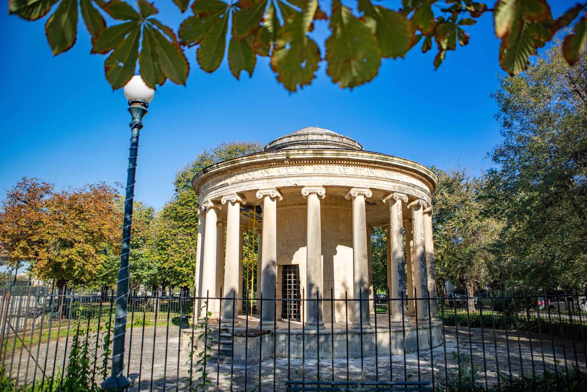 Alt text not provided