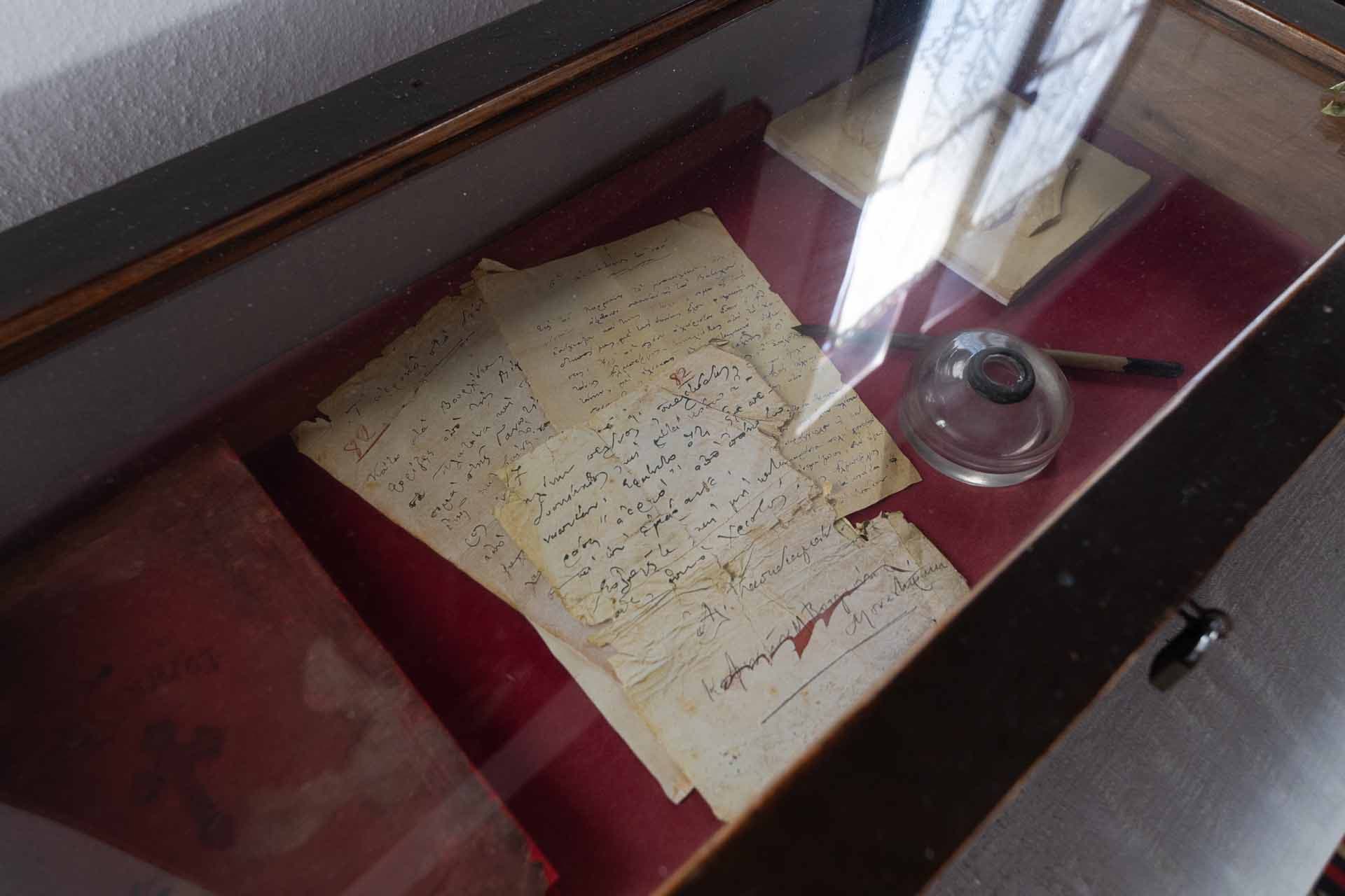 Alt text not provided