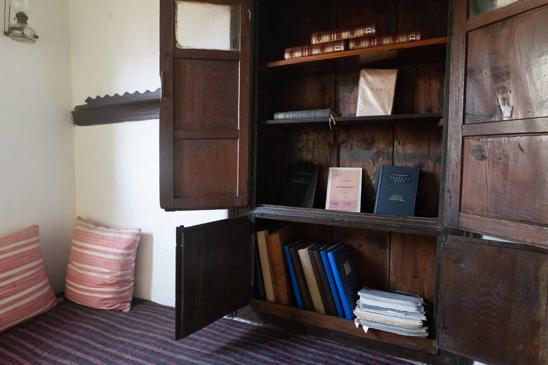 Alt text not provided