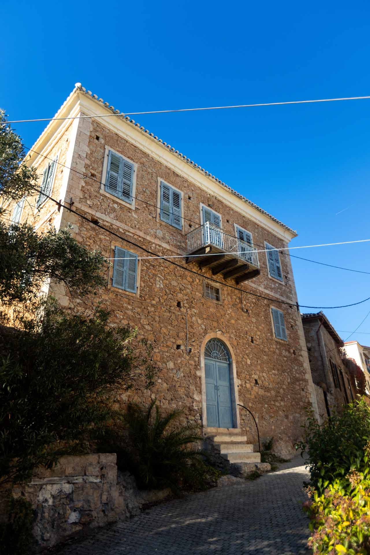 Alt text not provided