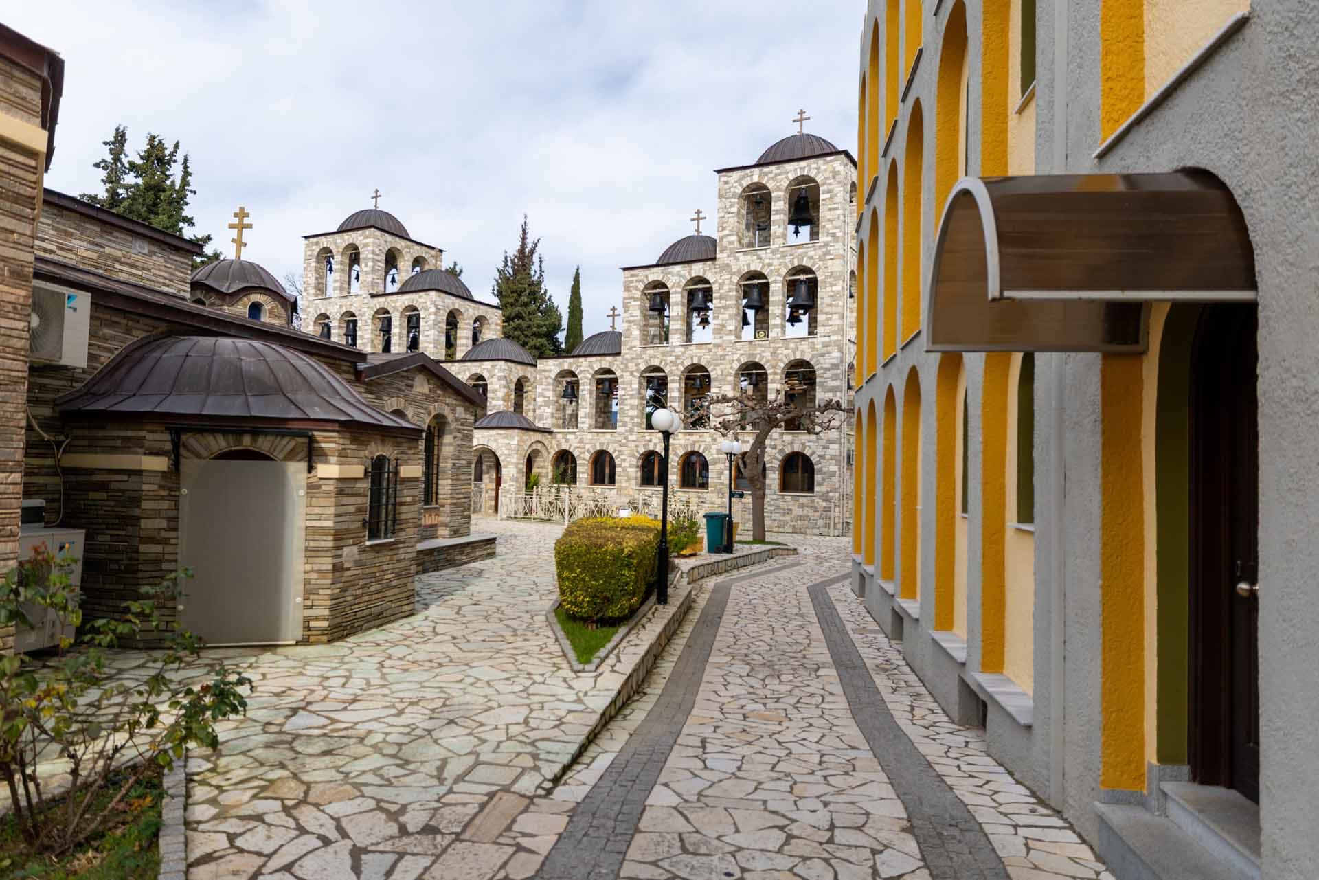 Alt text not provided