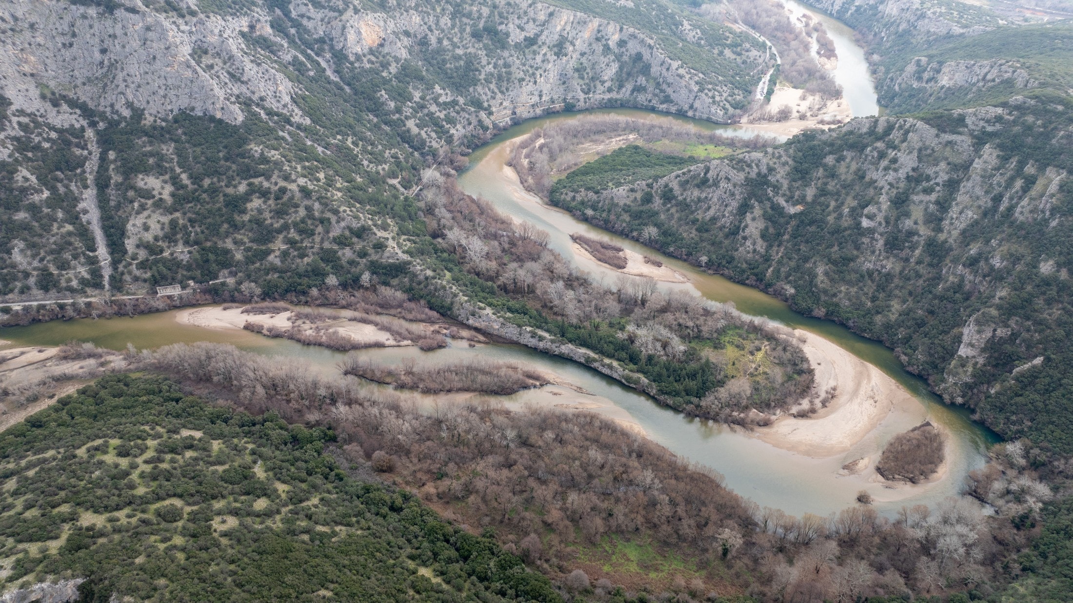 Escape at the Nestos Straits
