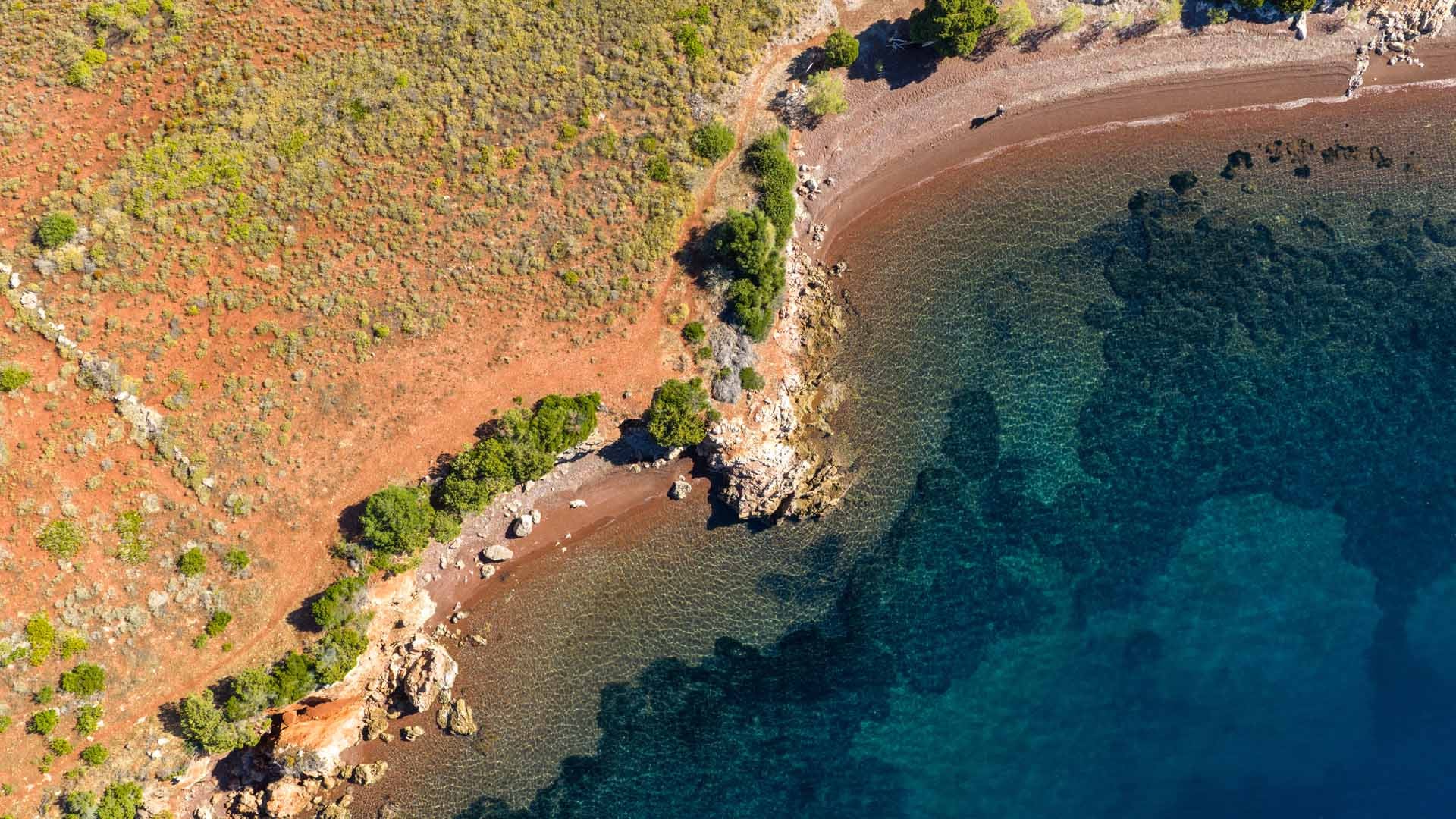 Beaches on Trizonia Islet