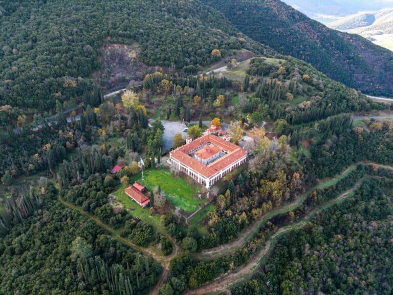 Monasterio de Agia Lavra
