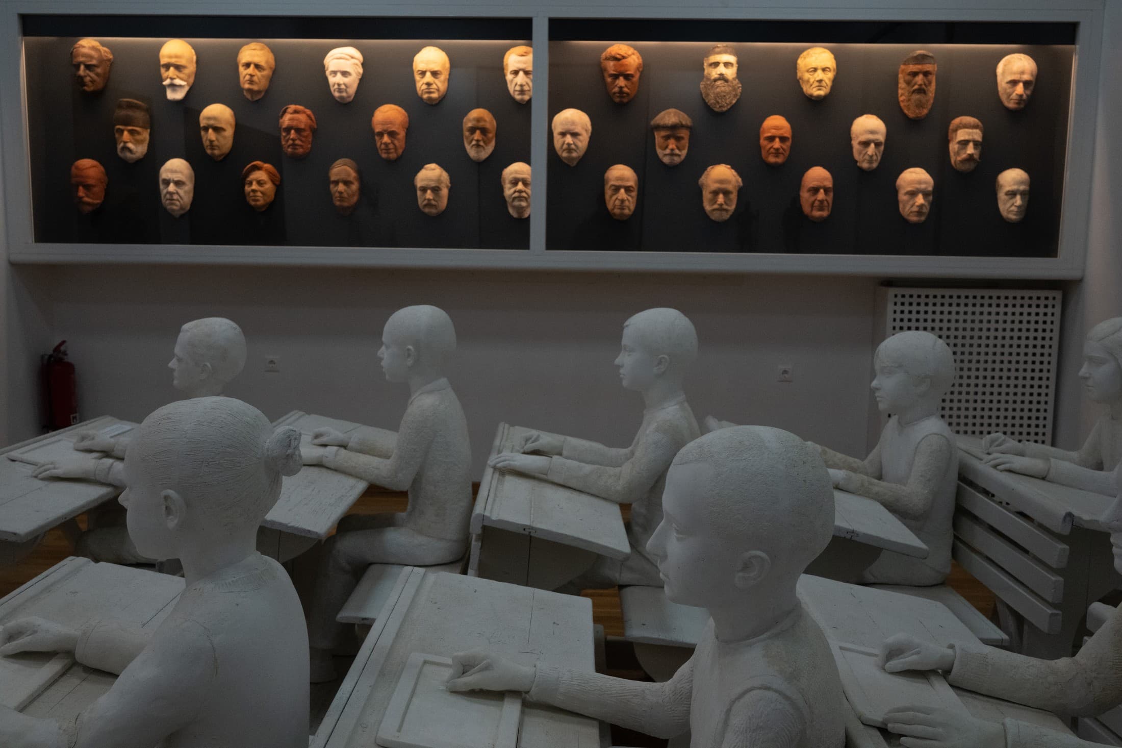 Alt text not provided