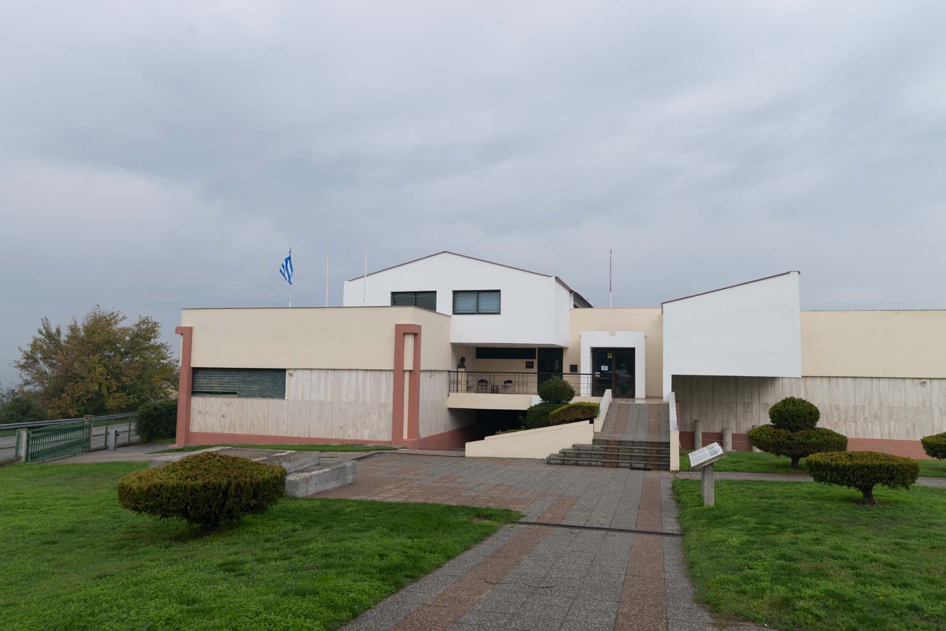 Alt text not provided